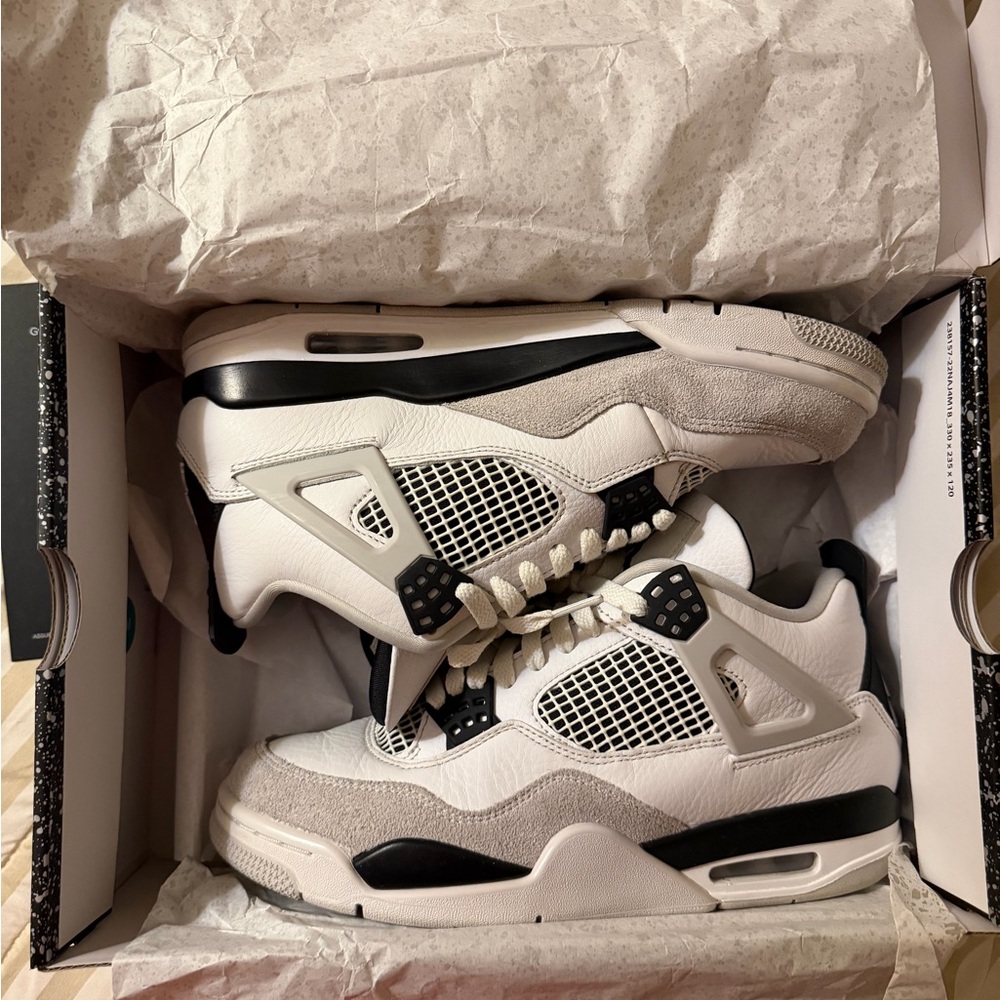 Nike Jordan’s Military Black